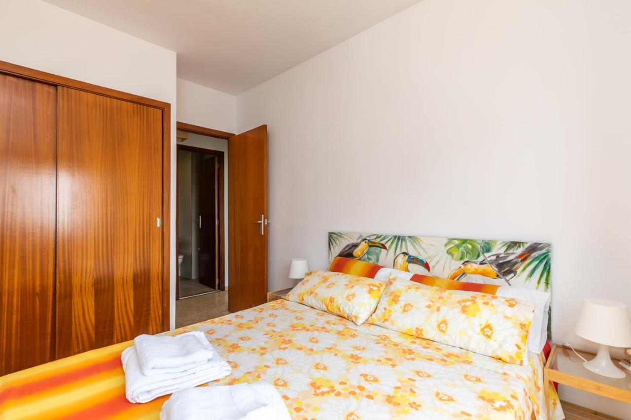 Isola Beachside Apartment Valencia Ngoại thất bức ảnh