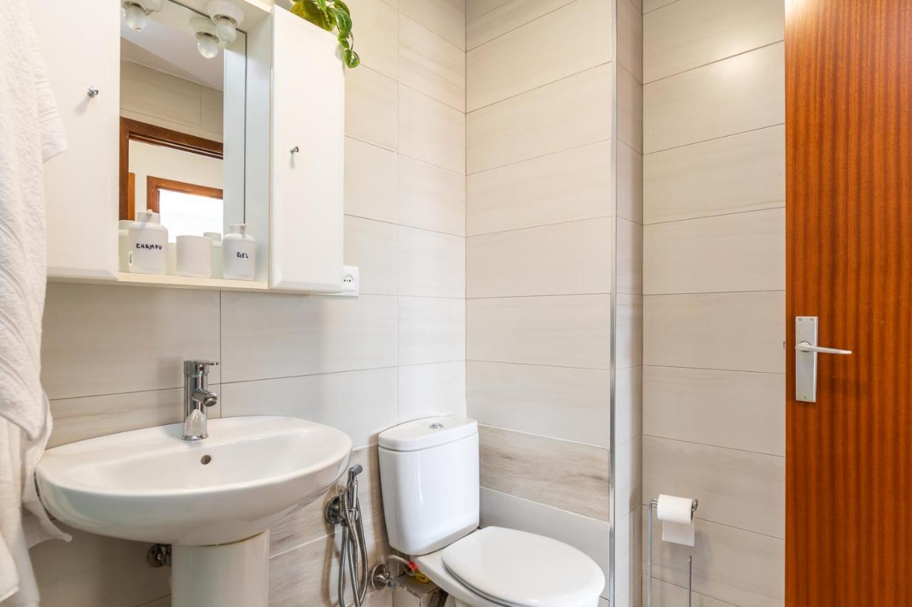 Isola Beachside Apartment Valencia Ngoại thất bức ảnh