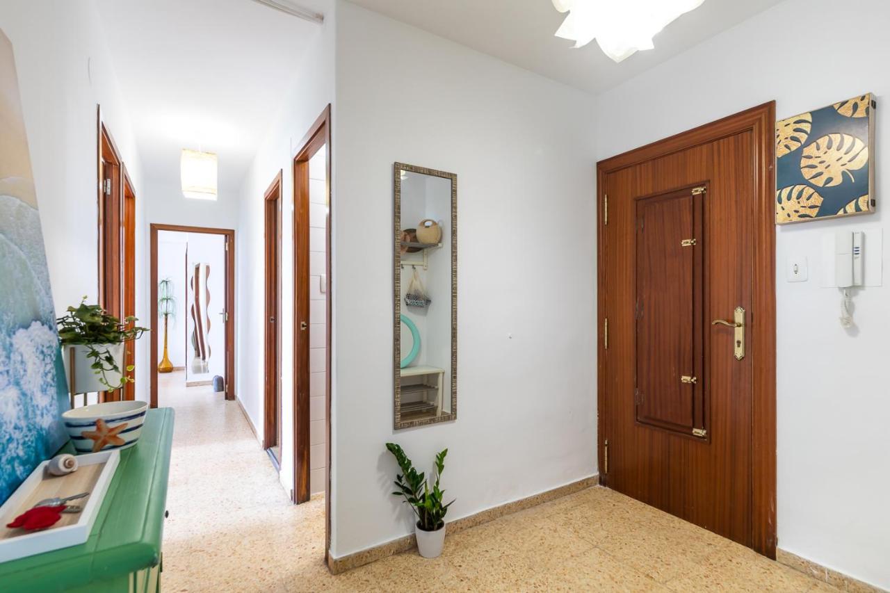 Isola Beachside Apartment Valencia Ngoại thất bức ảnh