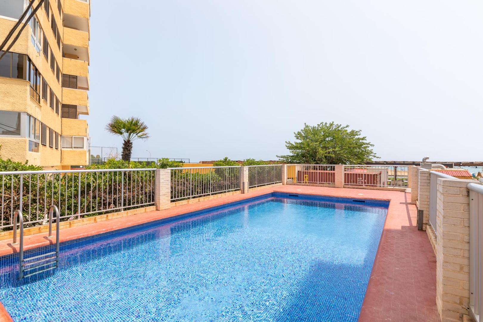 Isola Beachside Apartment Valencia Ngoại thất bức ảnh
